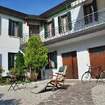 Bed & Breakfast Casa D'oro 5*