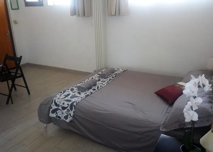 Casa D'oro Bed & Breakfast 5*