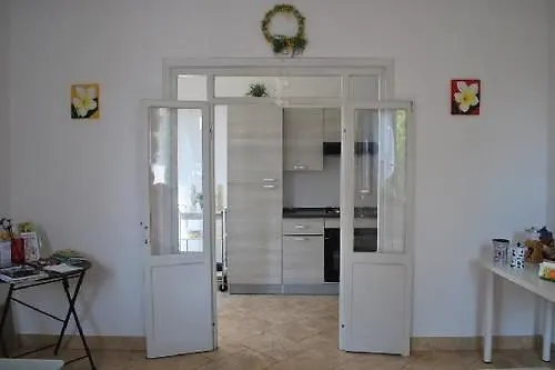 Casa D'oro Bed & Breakfast 5*