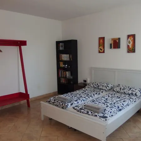 Casa D'oro לינה וארוחת בוקר 5*